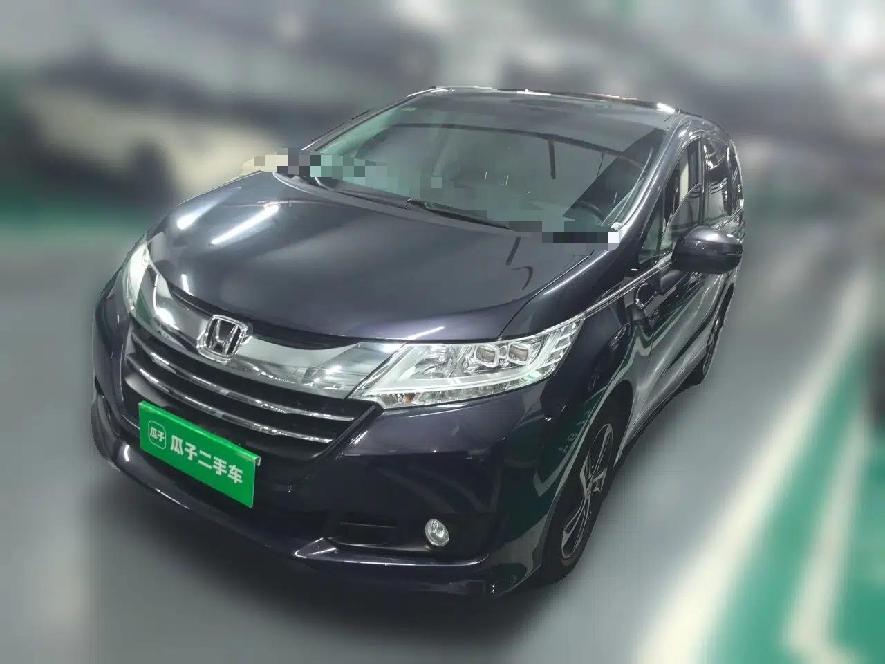 Honda Odyssey 2015 2.4L Smart Edition — миниатюра 1