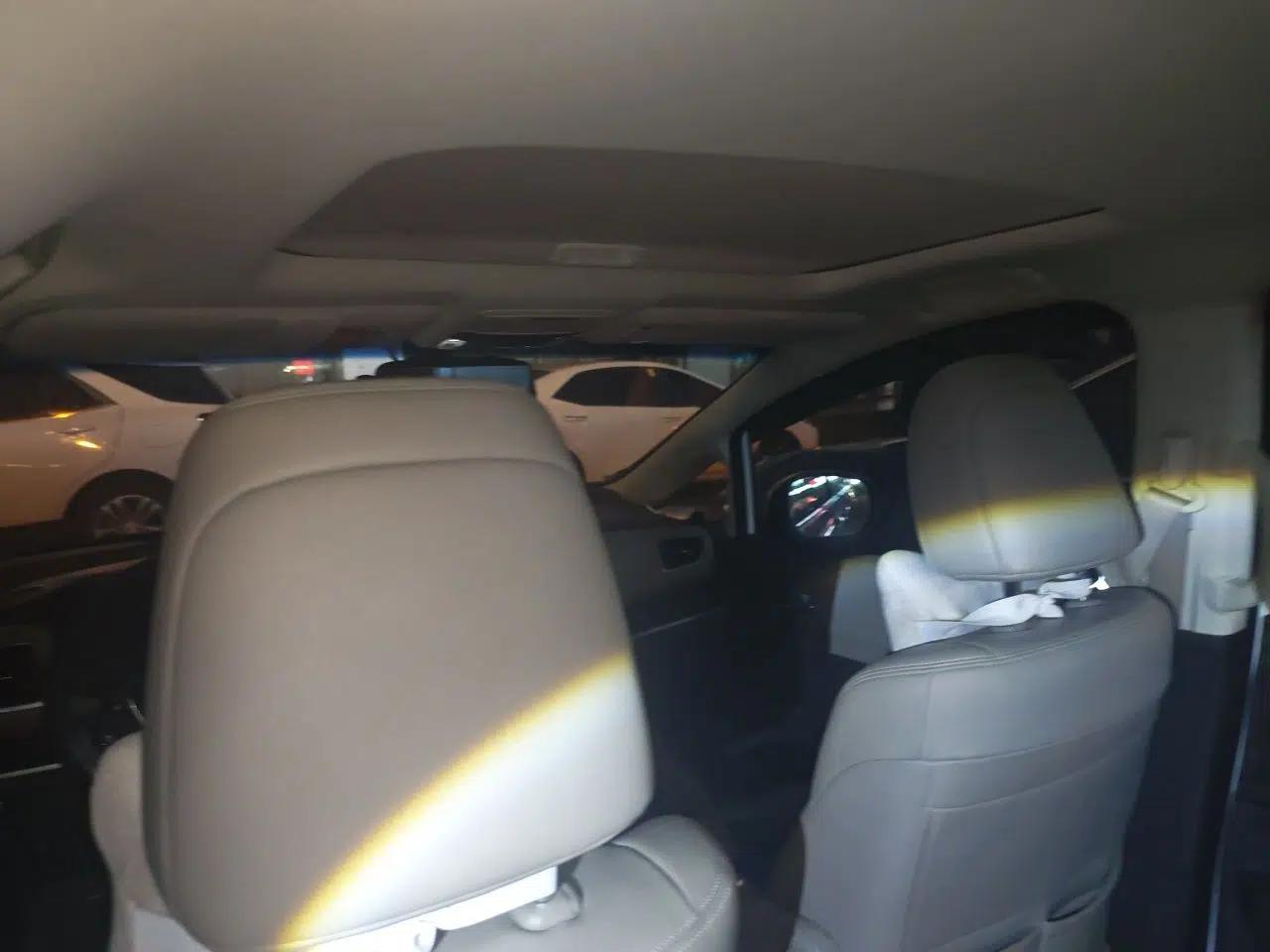 Honda Odyssey 2017 2.4L Luxury Edition — миниатюра 15