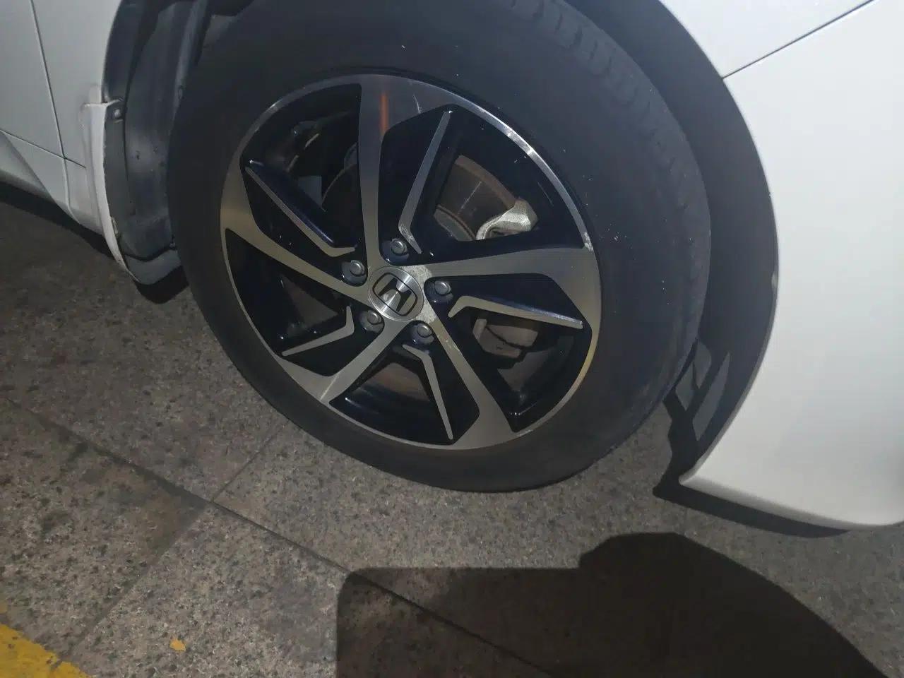 Honda Odyssey 2017 2.4L Luxury Edition — миниатюра 8