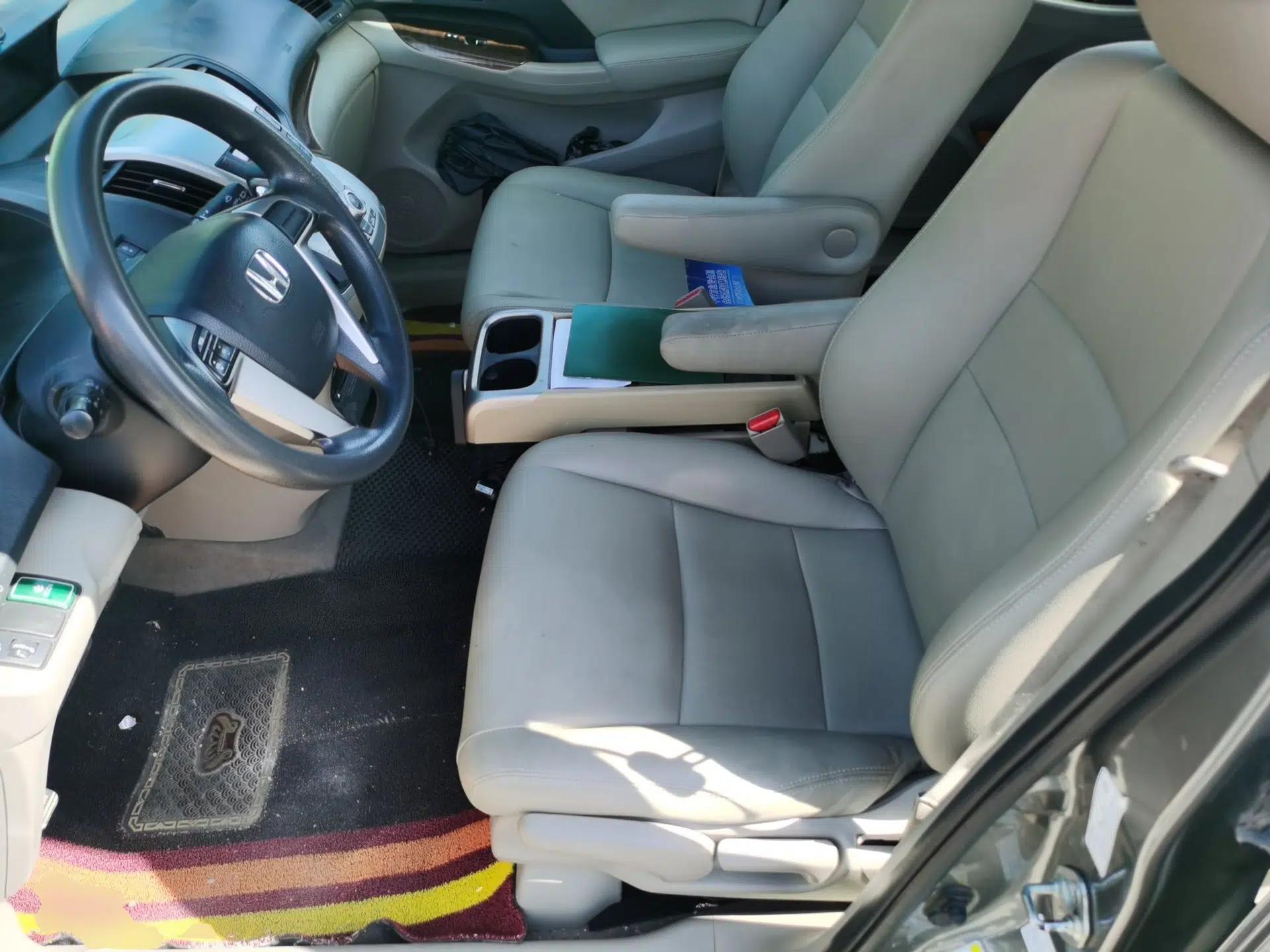 Honda Odyssey 2011 Jingxiu 2.4L Comfort Version — миниатюра 16