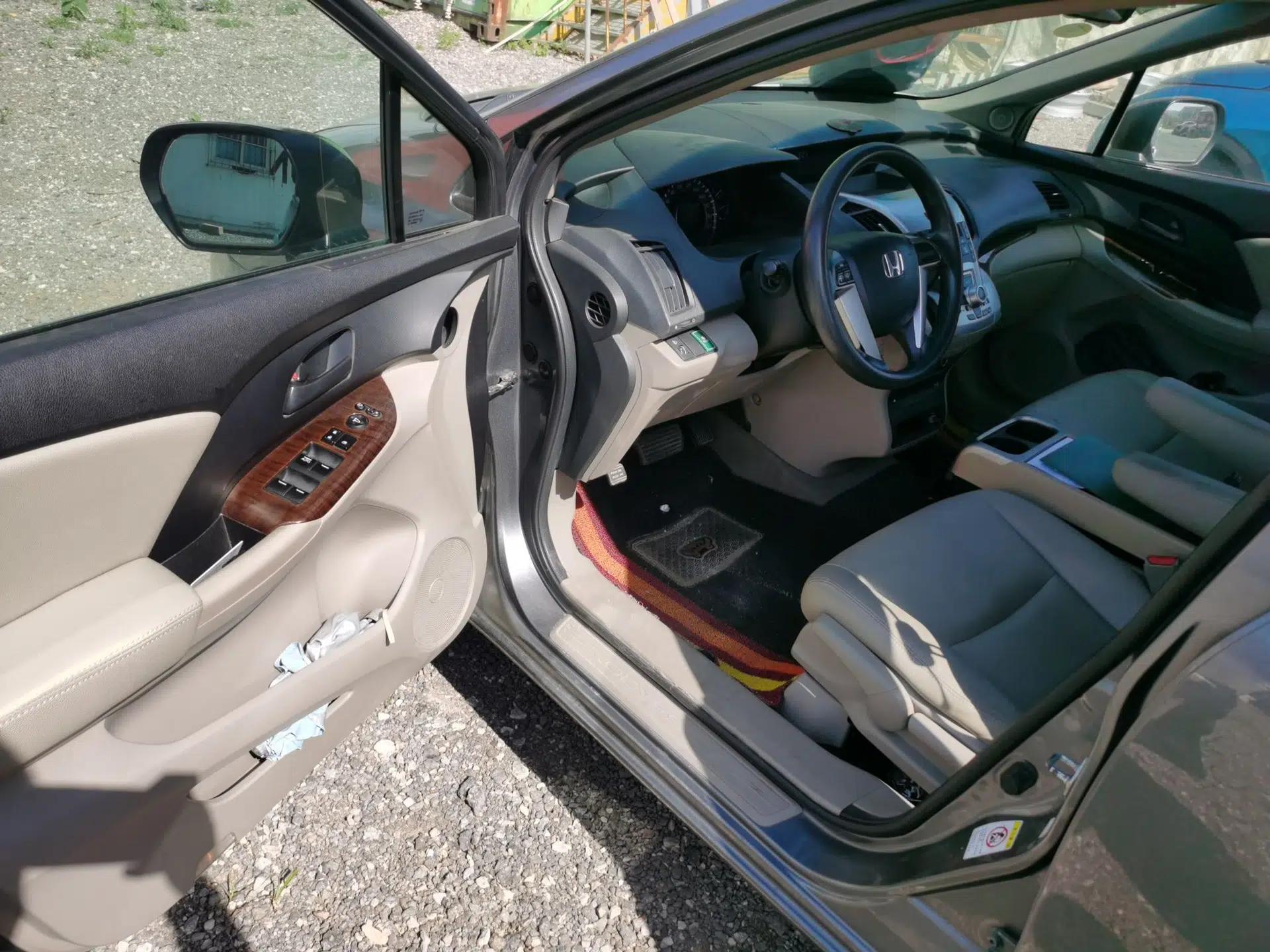 Honda Odyssey 2011 Jingxiu 2.4L Comfort Version — миниатюра 17