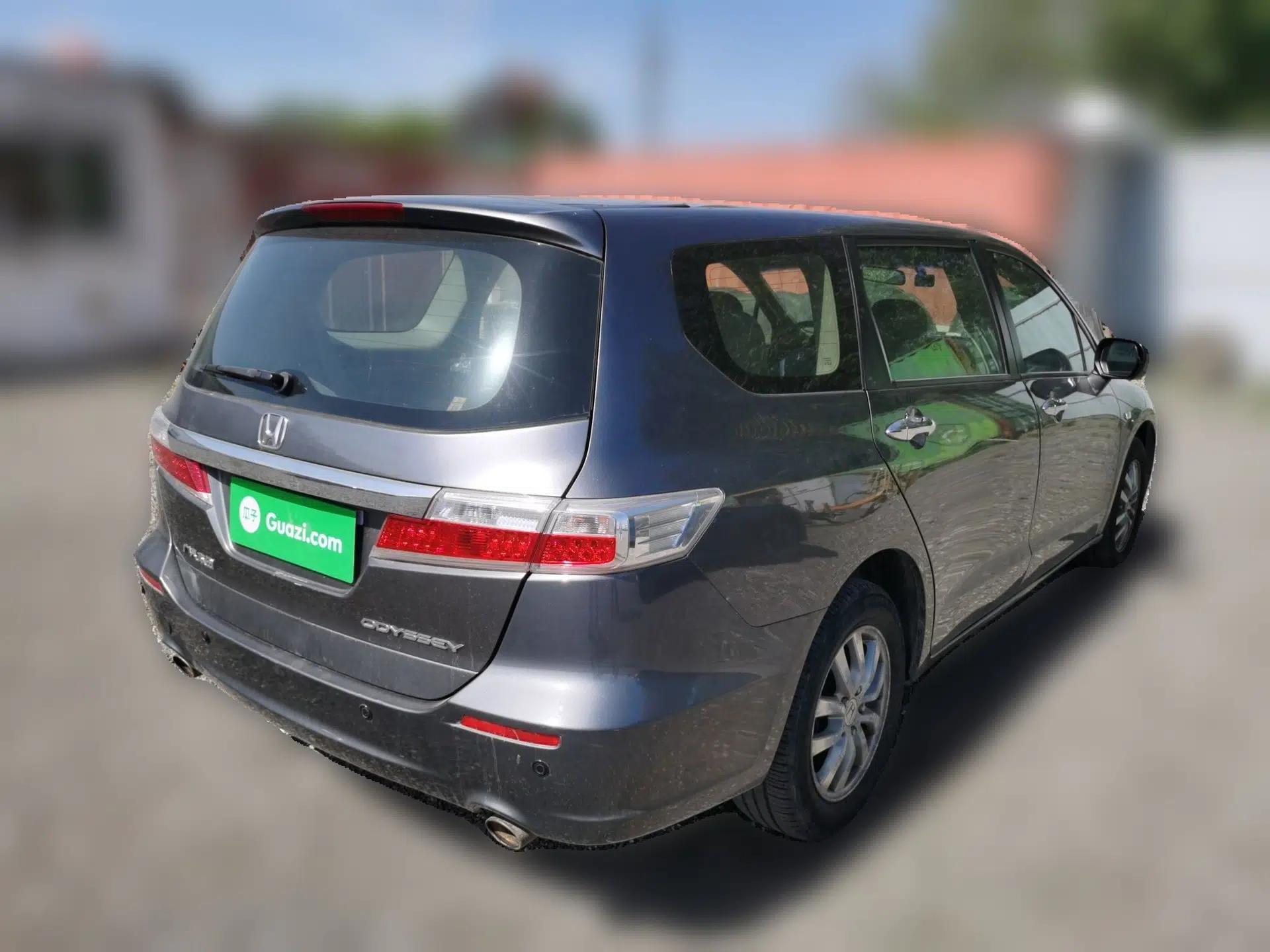 Honda Odyssey 2011 Jingxiu 2.4L Comfort Version — миниатюра 6