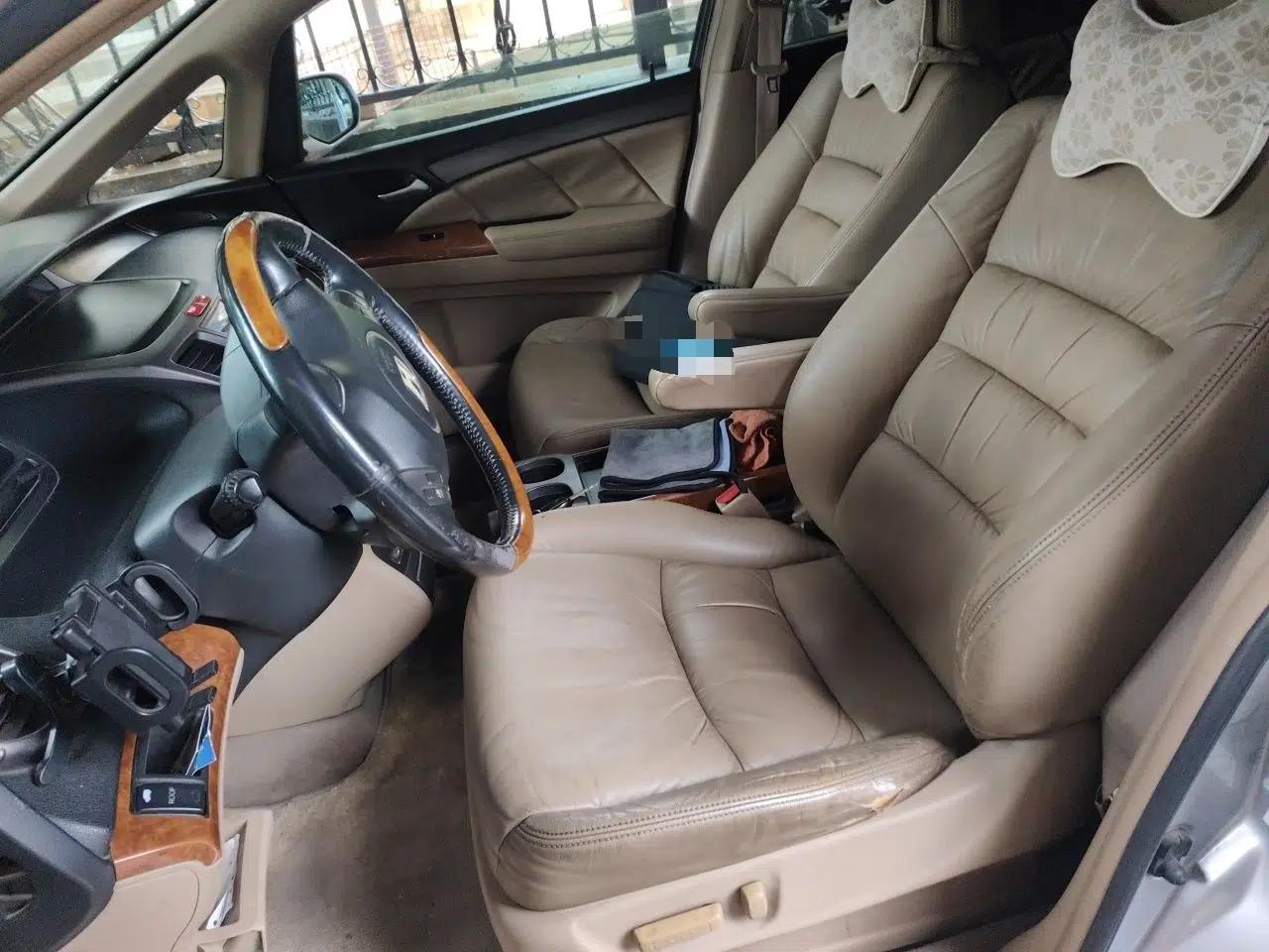 Honda Odyssey 2005 2.4L Comfort Edition — миниатюра 16