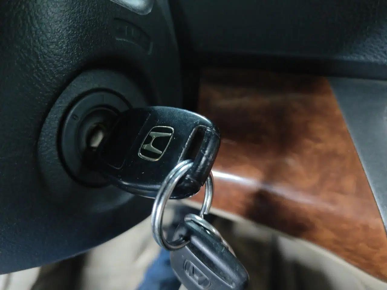 Honda Odyssey 2005 2.4L Comfort Edition — миниатюра 9