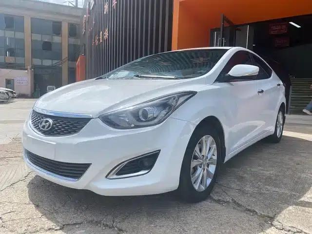 Hyundai Elantra 2016 1.6L Automatic Premium Edition