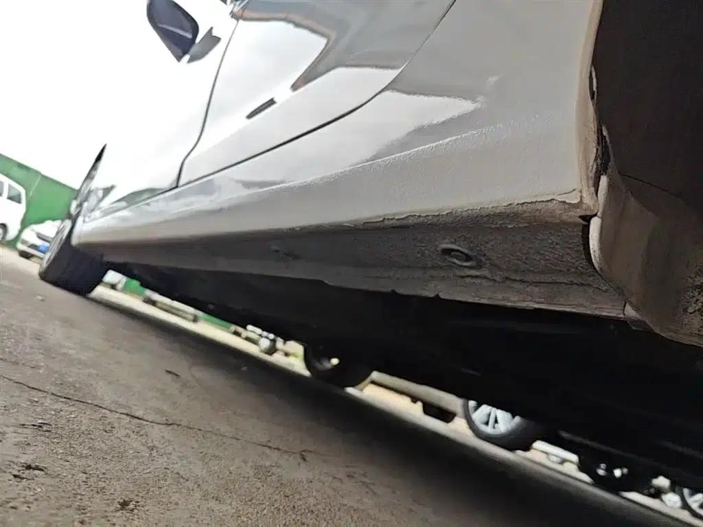 Hyundai Elantra 2015 1.6L Automatic Leading Edition — миниатюра 22