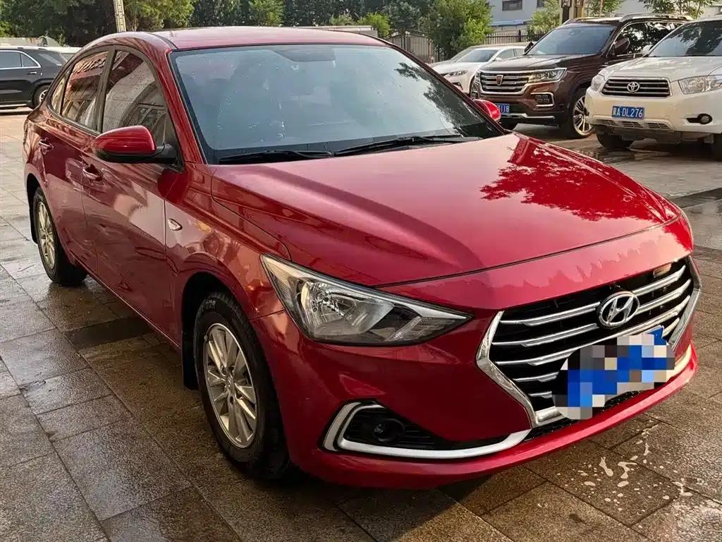 Hyundai Elantra 2018 1.6L Automatic GL (National V Emission Standard) — миниатюра 3