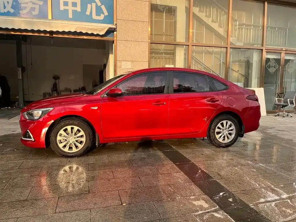 Hyundai Elantra 2018 1.6L Automatic GL (National V Emission Standard) — миниатюра 4