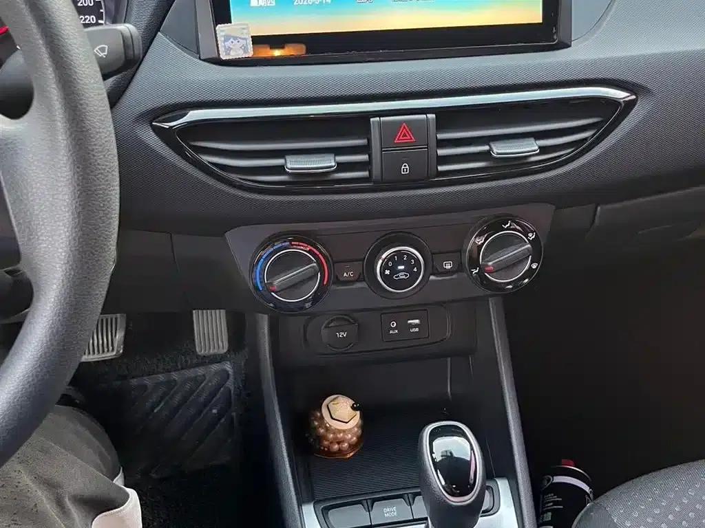 Hyundai Elantra 2018 1.6L Automatic GL (National V Emission Standard) — миниатюра 7