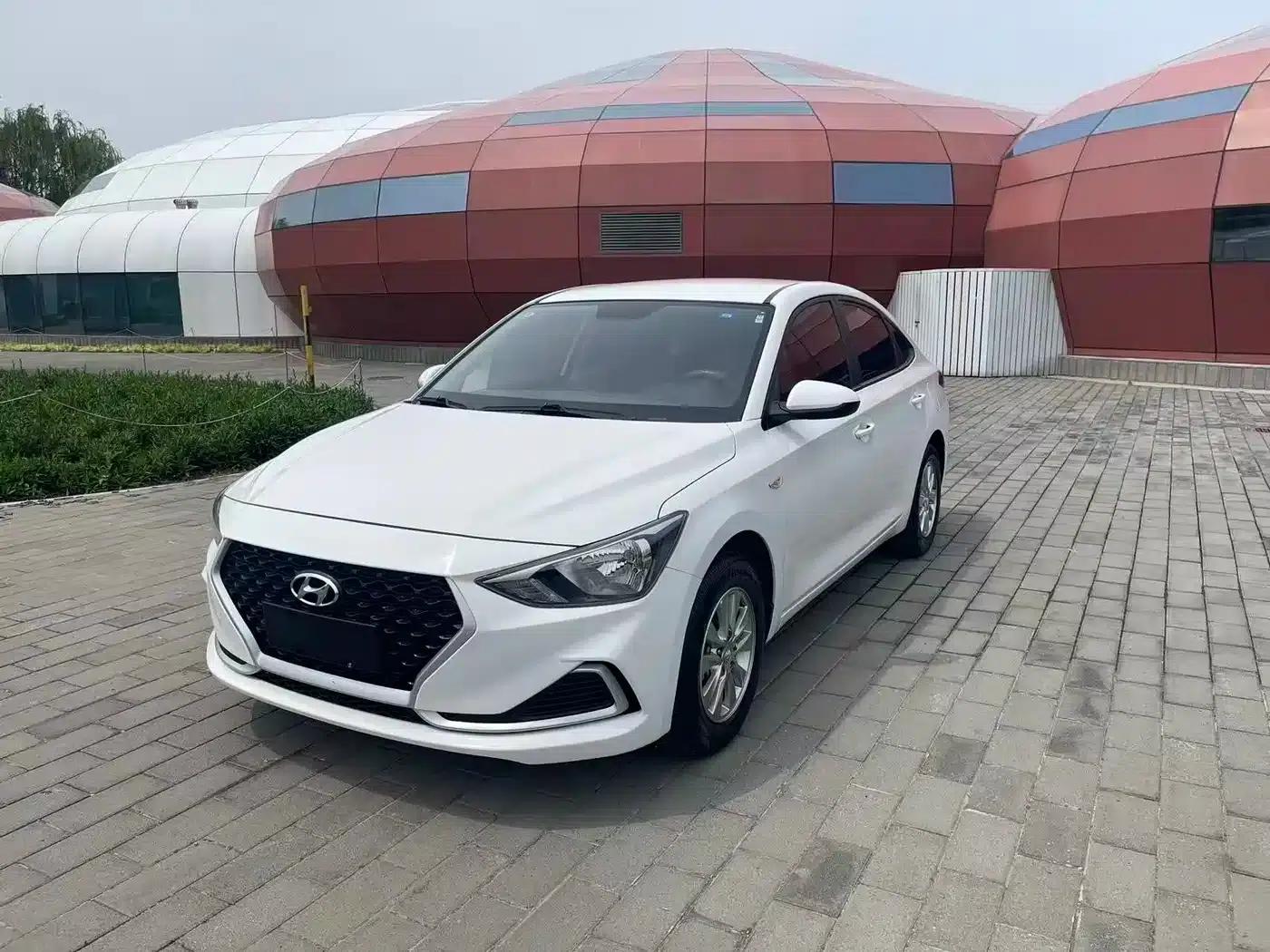Hyundai Elantra 2020 1.6L Automatic GL Edition — миниатюра 1