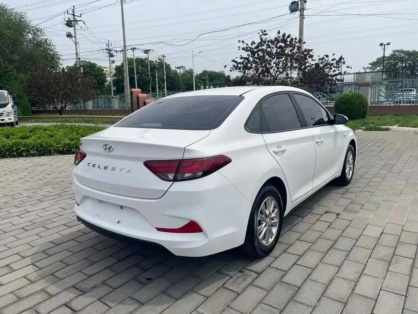 Hyundai Elantra 2020 1.6L Automatic GL Edition — миниатюра 8