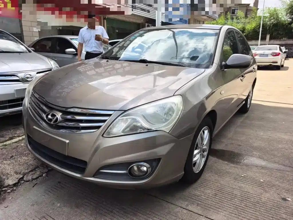 Hyundai Elantra 2015 1.6L Automatic Comfort Edition — миниатюра 2