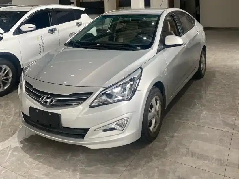 2014 Hyundai Reina 1.4L Manual Intelligent GLS — миниатюра 1
