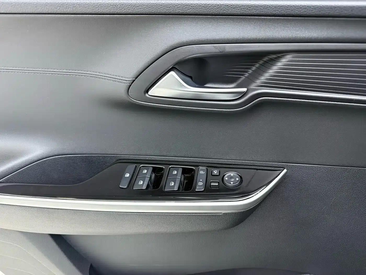 Kusto 2024 270TGDi LUX Premium Edition — миниатюра 19