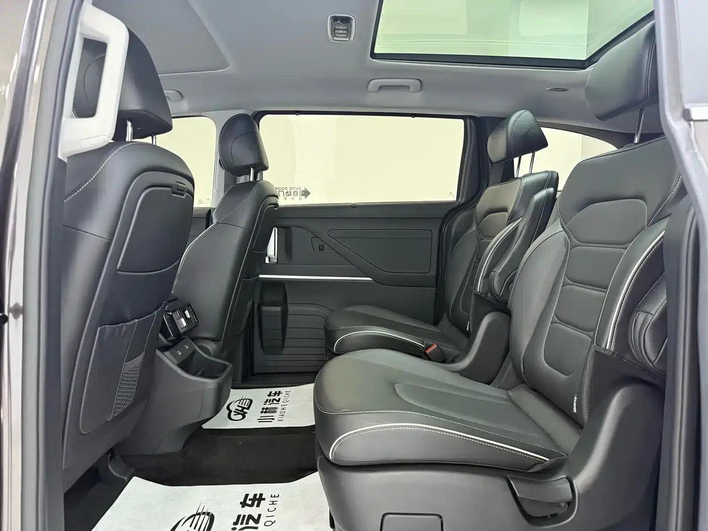 Kusto 2024 270TGDi LUX Premium Edition — миниатюра 8