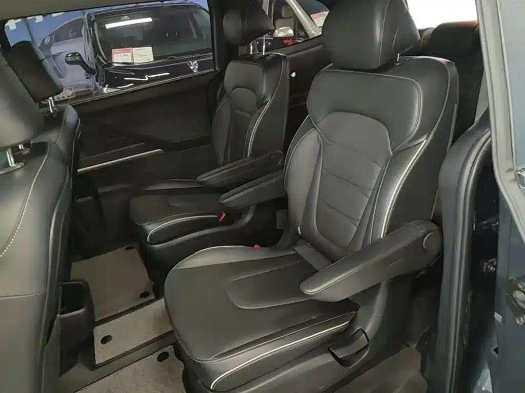 Kusto 2021 270TGDi Premium Edition LUX — миниатюра 17