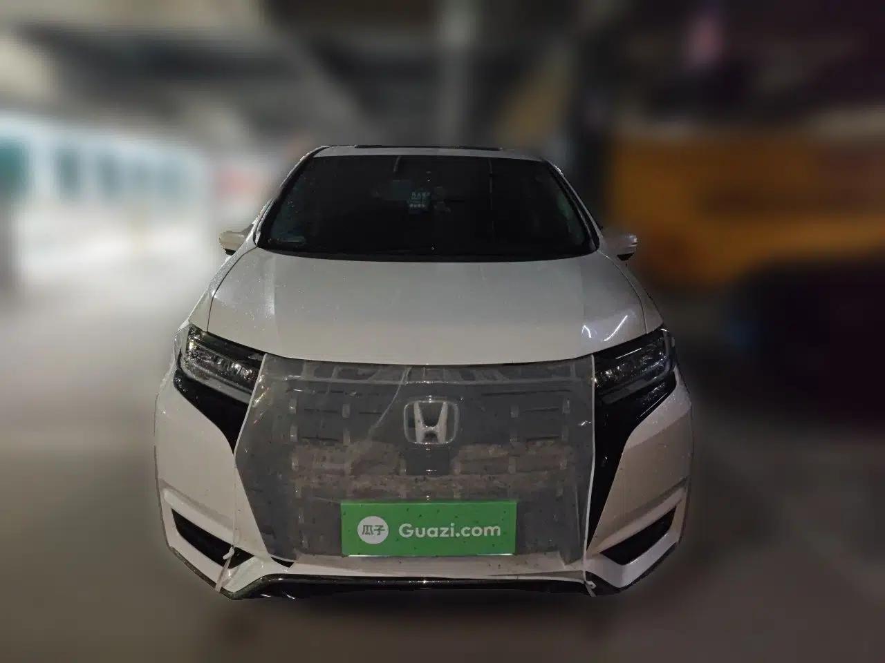 Honda Elysion 2022 2.0L eHEV Luxury Edition — миниатюра 2