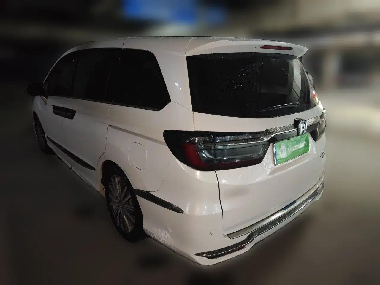 Honda Elysion 2022 2.0L eHEV Luxury Edition — миниатюра 4