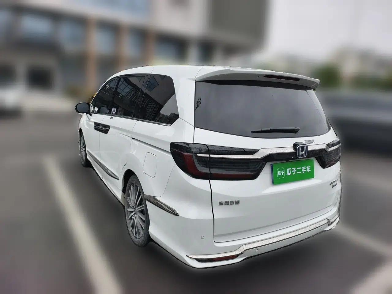 Honda Elysion 2022 2.0L eHEV Luxury First Edition — миниатюра 4