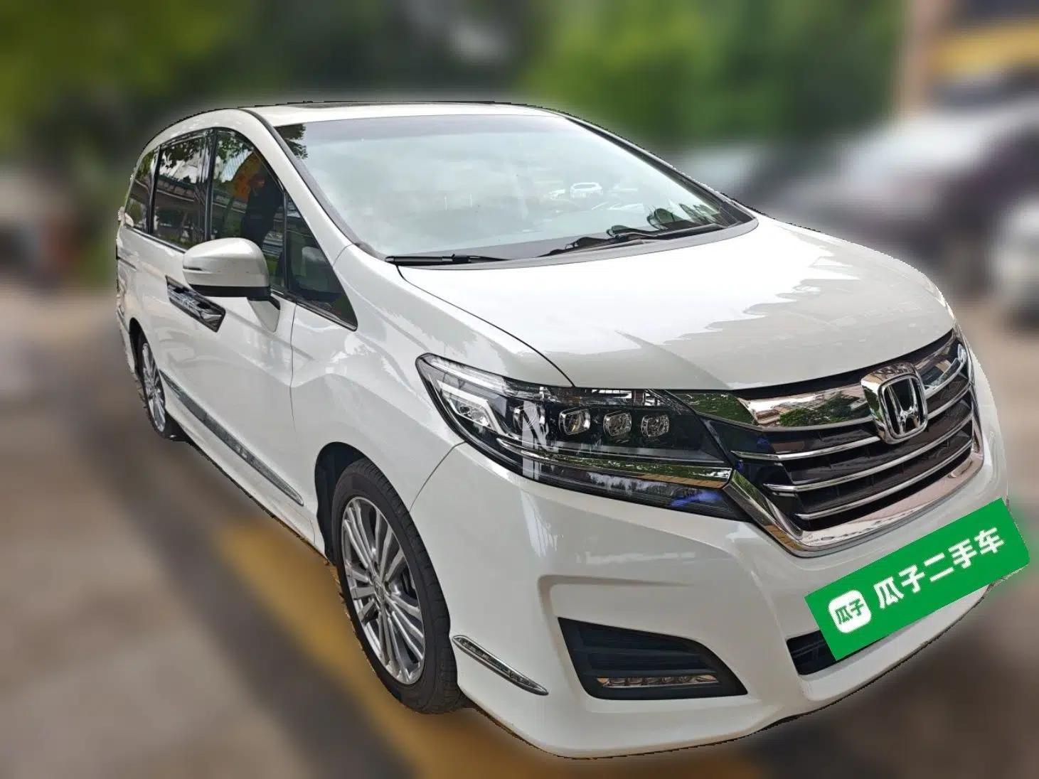 Honda Elysion 2016 2.4L Luxury Edition — миниатюра 3
