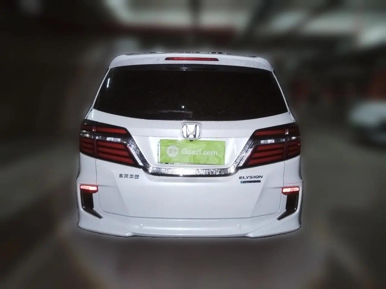 Honda Elysion 2019 2.0L Hybrid Luxury Edition — миниатюра 5