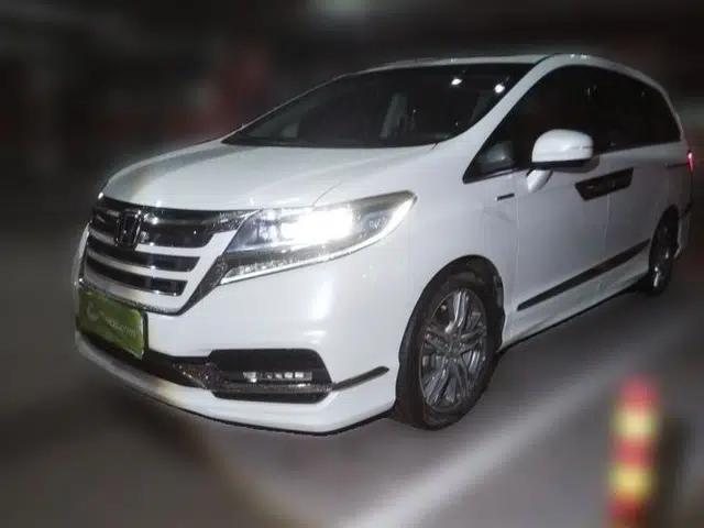 Honda Elysion 2019 2.0L Hybrid Luxury Edition