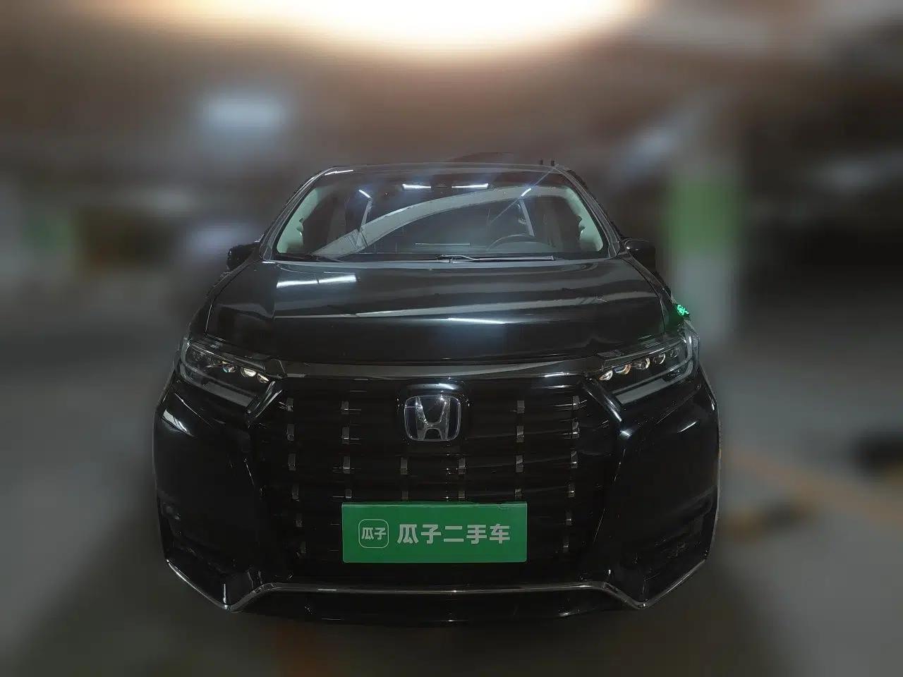 Honda Elysion 2022 2.0L eHEV Luxury Edition — миниатюра 2