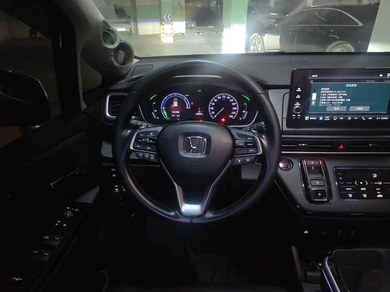 Honda Elysion 2022 2.0L eHEV Luxury Edition — миниатюра 11