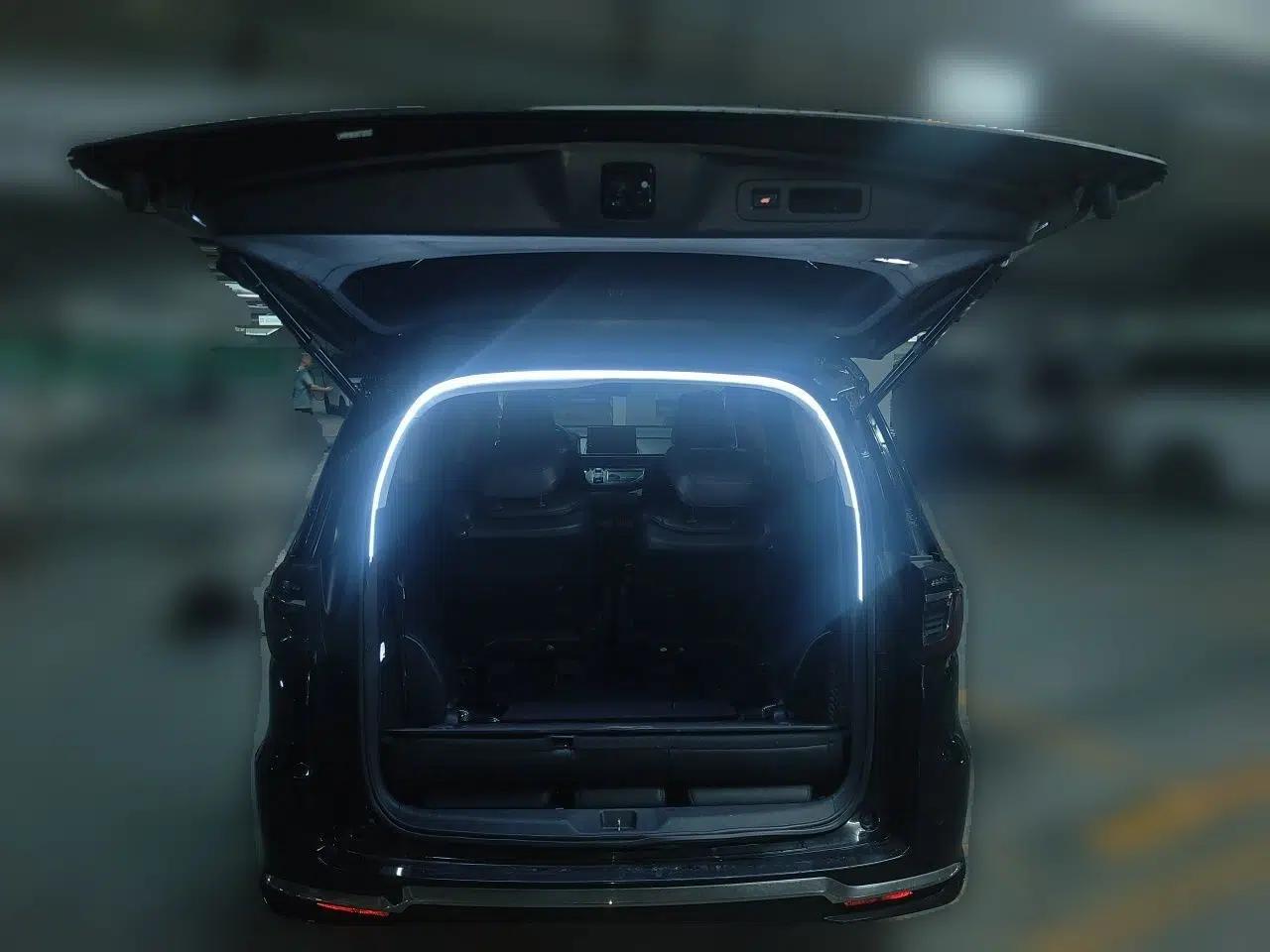 Honda Elysion 2022 2.0L eHEV Luxury Edition — миниатюра 20