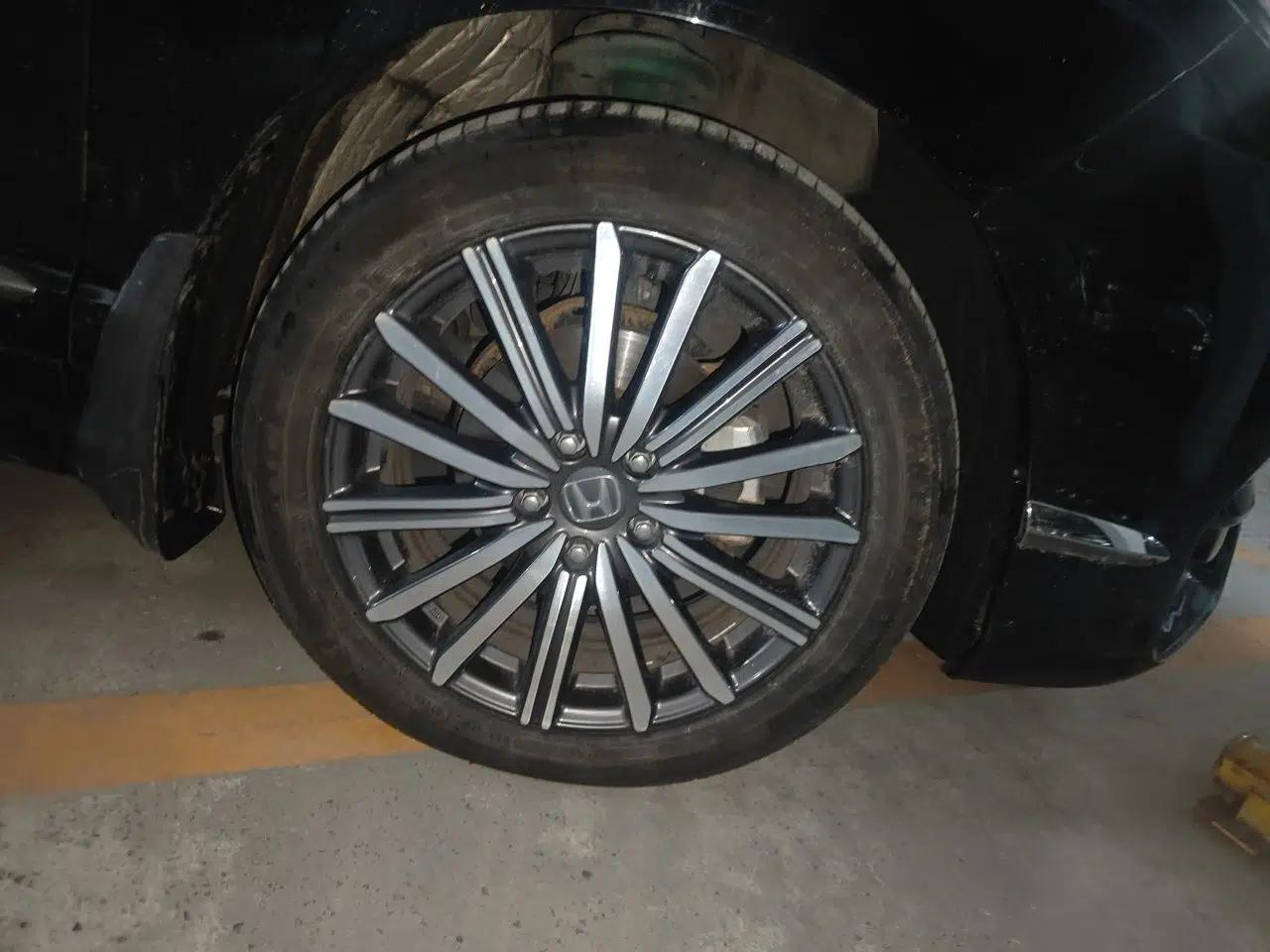 Honda Elysion 2022 2.0L eHEV Luxury Edition — миниатюра 8