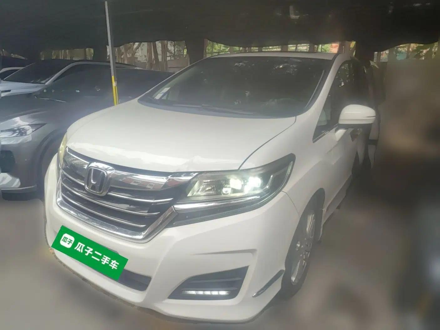 Honda Elysion 2016 2.4L Classic Edition — миниатюра 1