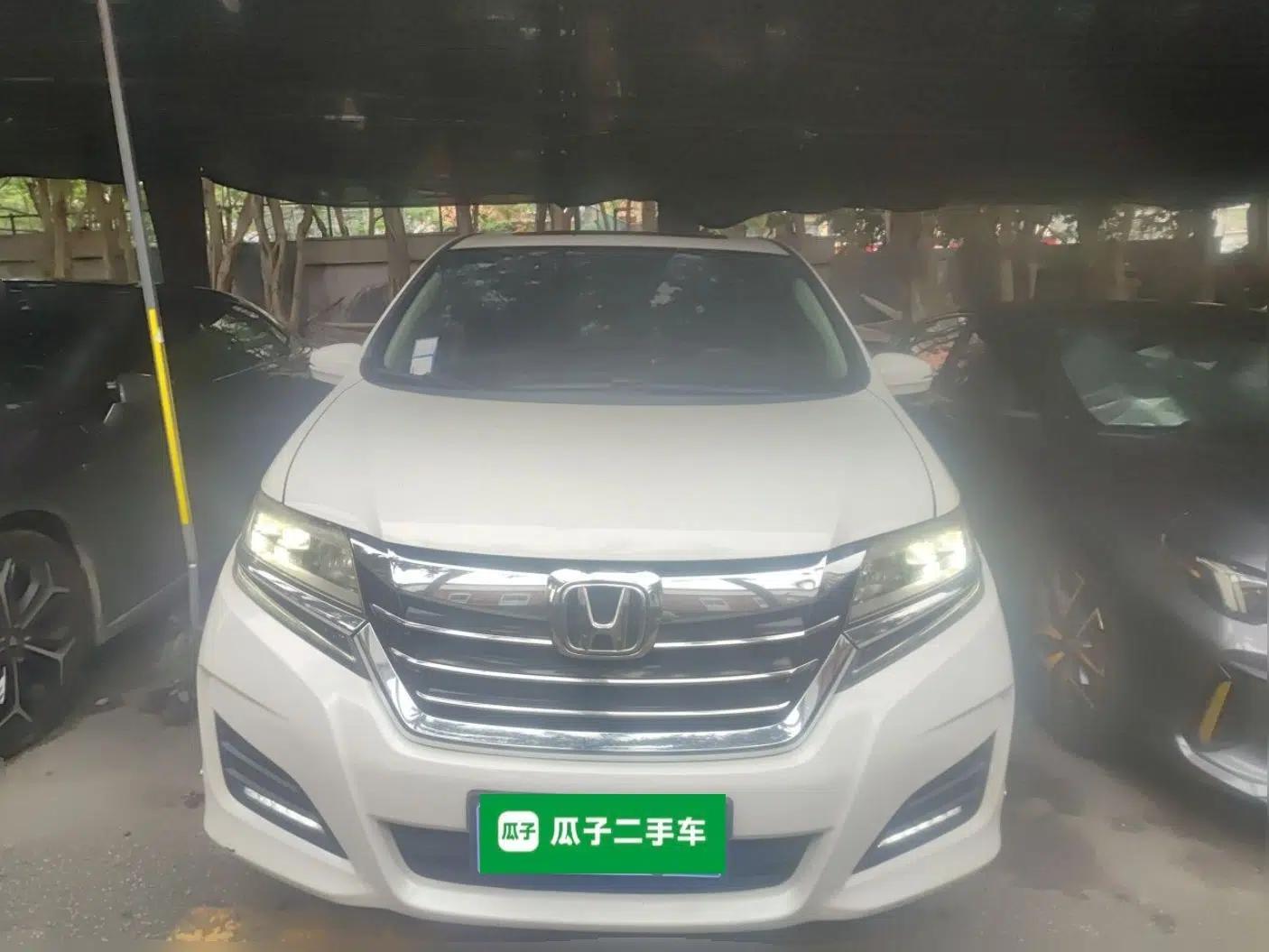 Honda Elysion 2016 2.4L Classic Edition — миниатюра 2