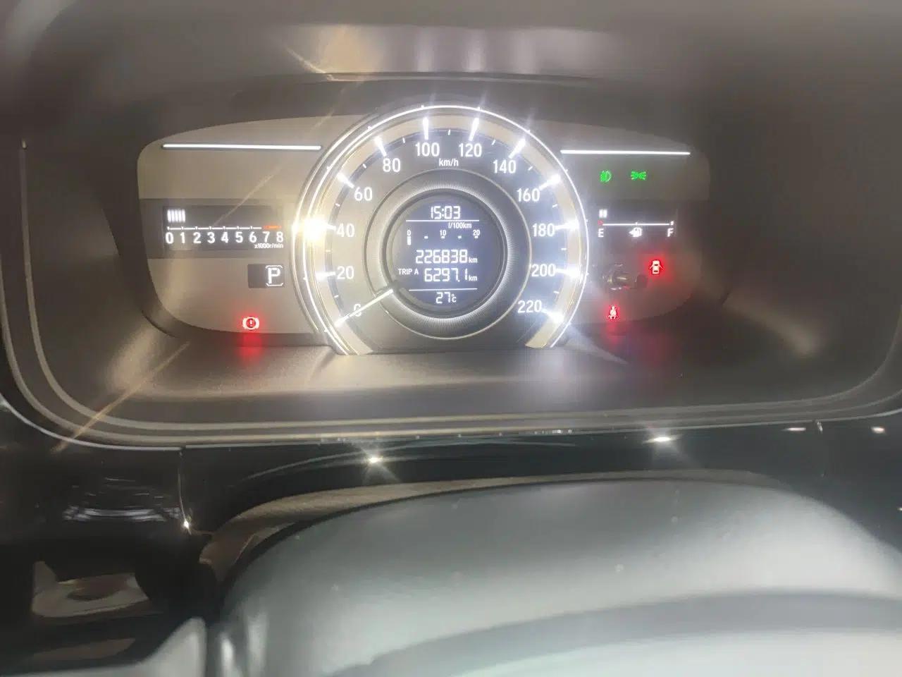 Honda Elysion 2016 2.4L Classic Edition — миниатюра 12