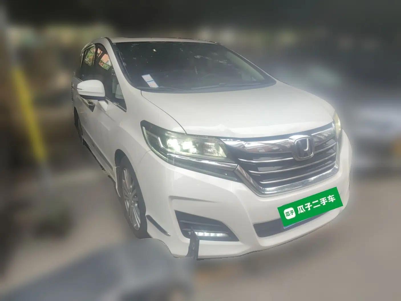 Honda Elysion 2016 2.4L Classic Edition — миниатюра 3