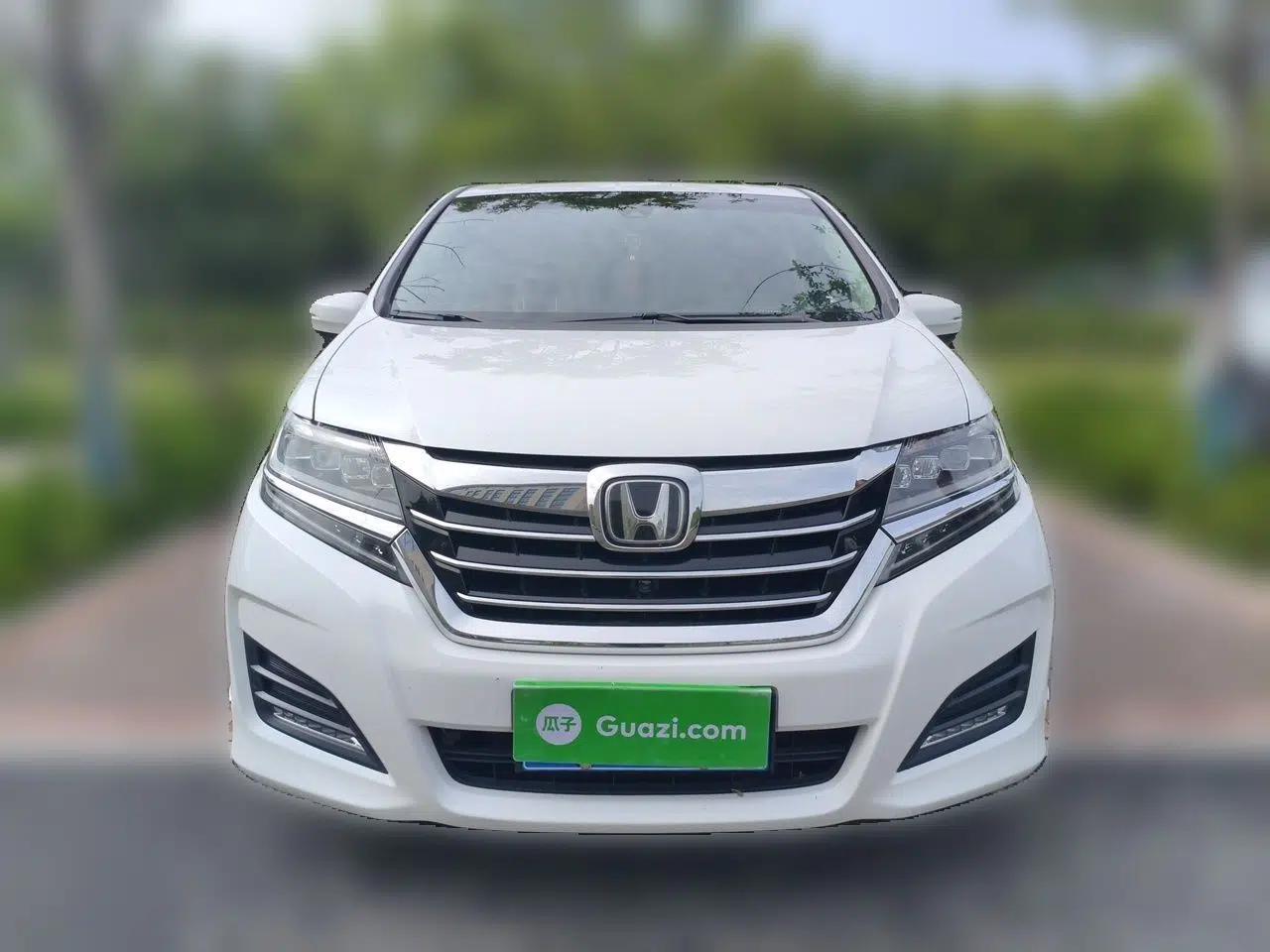 Honda Elysion 2016 2.4L Supreme Edition — миниатюра 2
