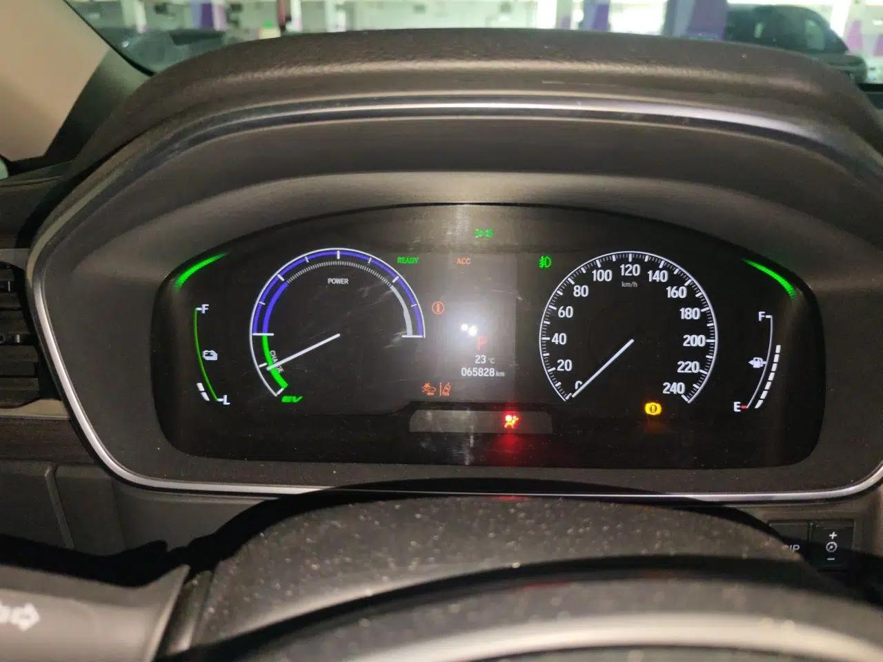 Honda Elysion 2022 2.0L eHEV Luxury First Edition — миниатюра 12