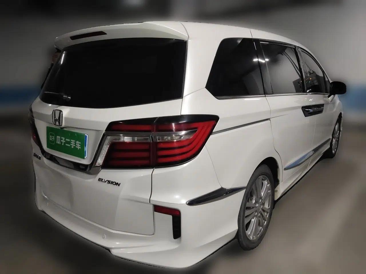 Honda Elysion 2016 2.4L Luxury Edition — миниатюра 6