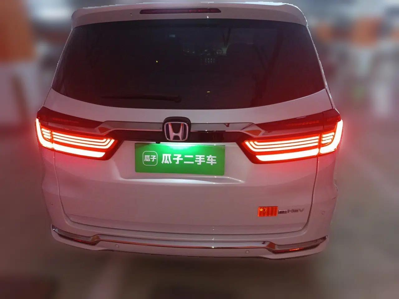 Honda Elysion 2024 2.0L eHEV Luxury Edition — миниатюра 5