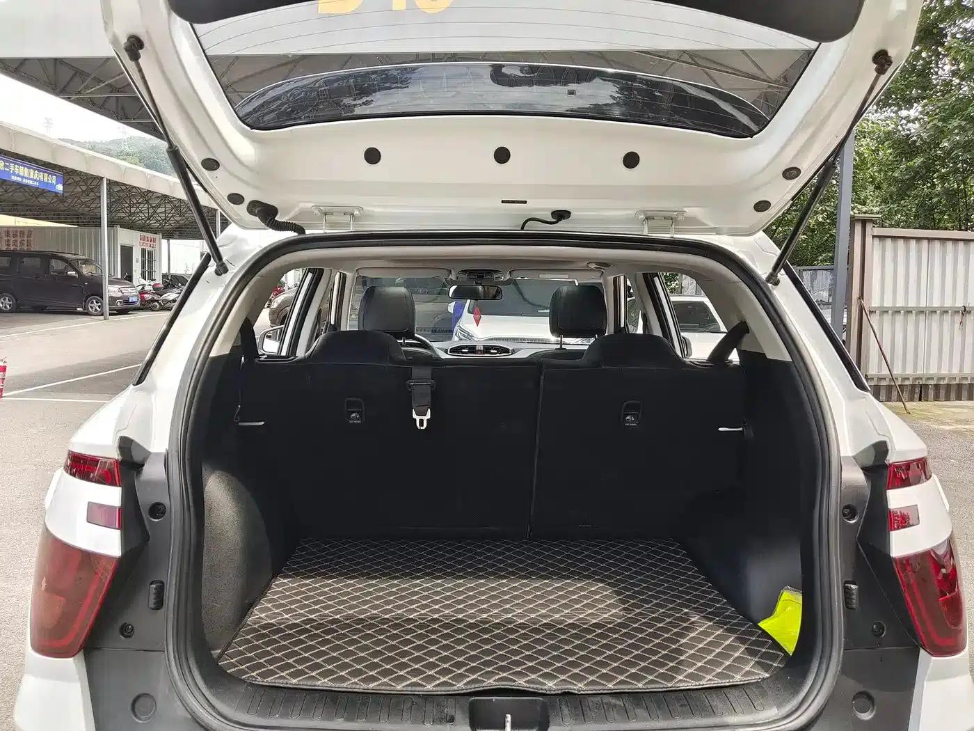 Beijing Hyundai ix25 2020 1.5L CVT GLS Smart Edition — миниатюра 14