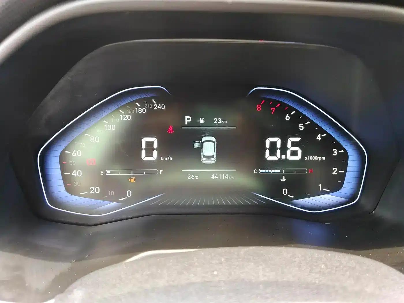 Beijing Hyundai ix25 2020 1.5L CVT GLS Smart Edition — миниатюра 10