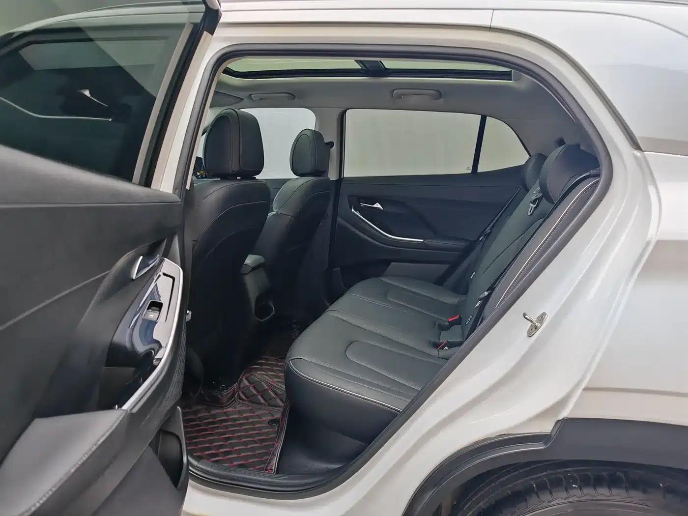 Beijing Hyundai ix25 2020 1.5L CVT GLS Smart Edition — миниатюра 17