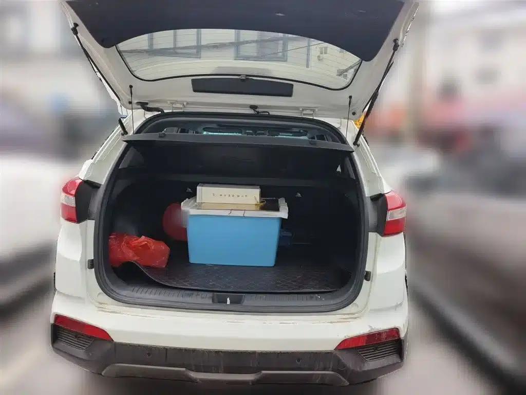Beijing Hyundai ix25 2015 1.6L Automatic 2WD Premium DLX — миниатюра 16