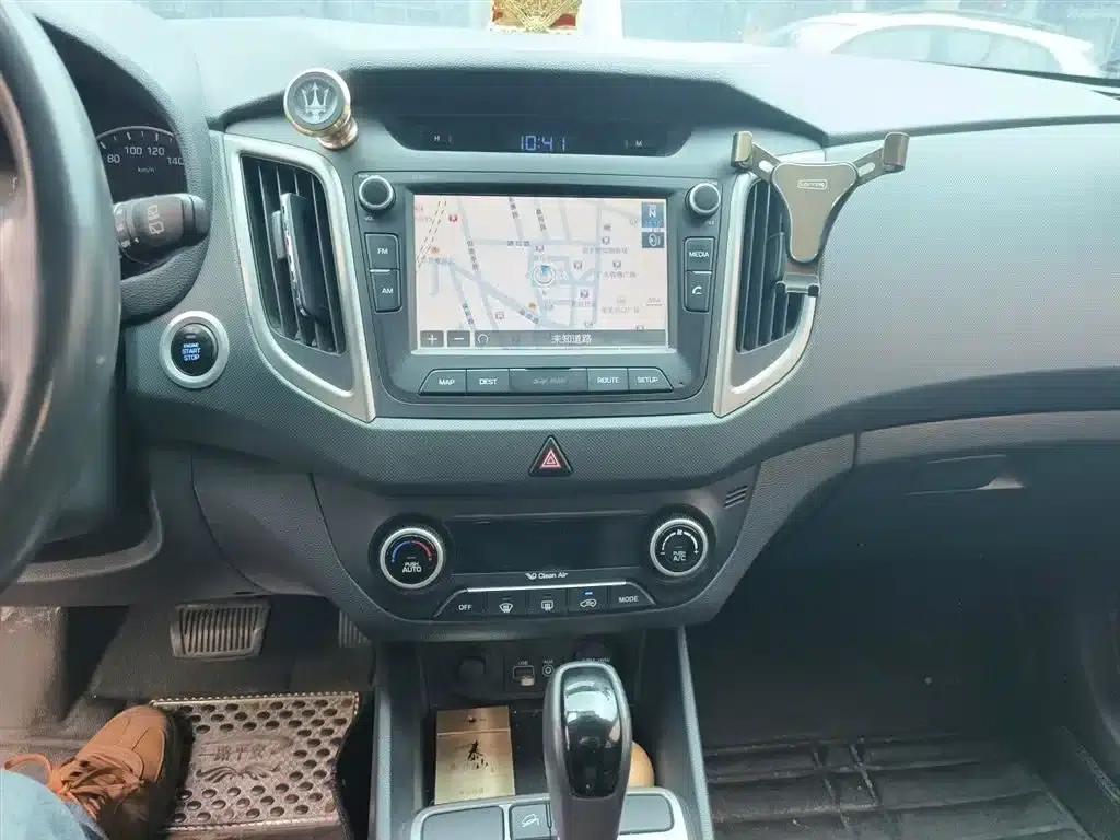 Beijing Hyundai ix25 2015 1.6L Automatic 2WD Premium DLX — миниатюра 10