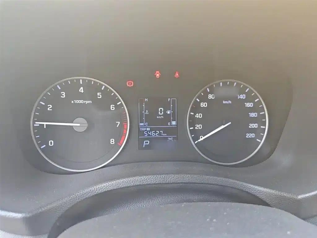 Beijing Hyundai ix25 2015 1.6L Automatic 2WD Premium DLX — миниатюра 4
