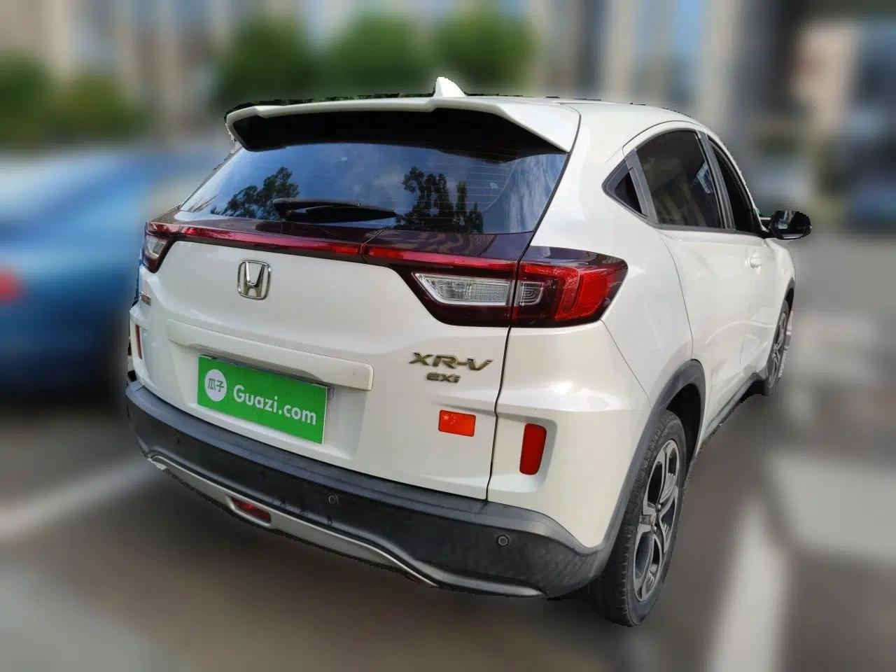 Honda XR-V 2015 1.8L EXi CVT Comfort Version — миниатюра 6