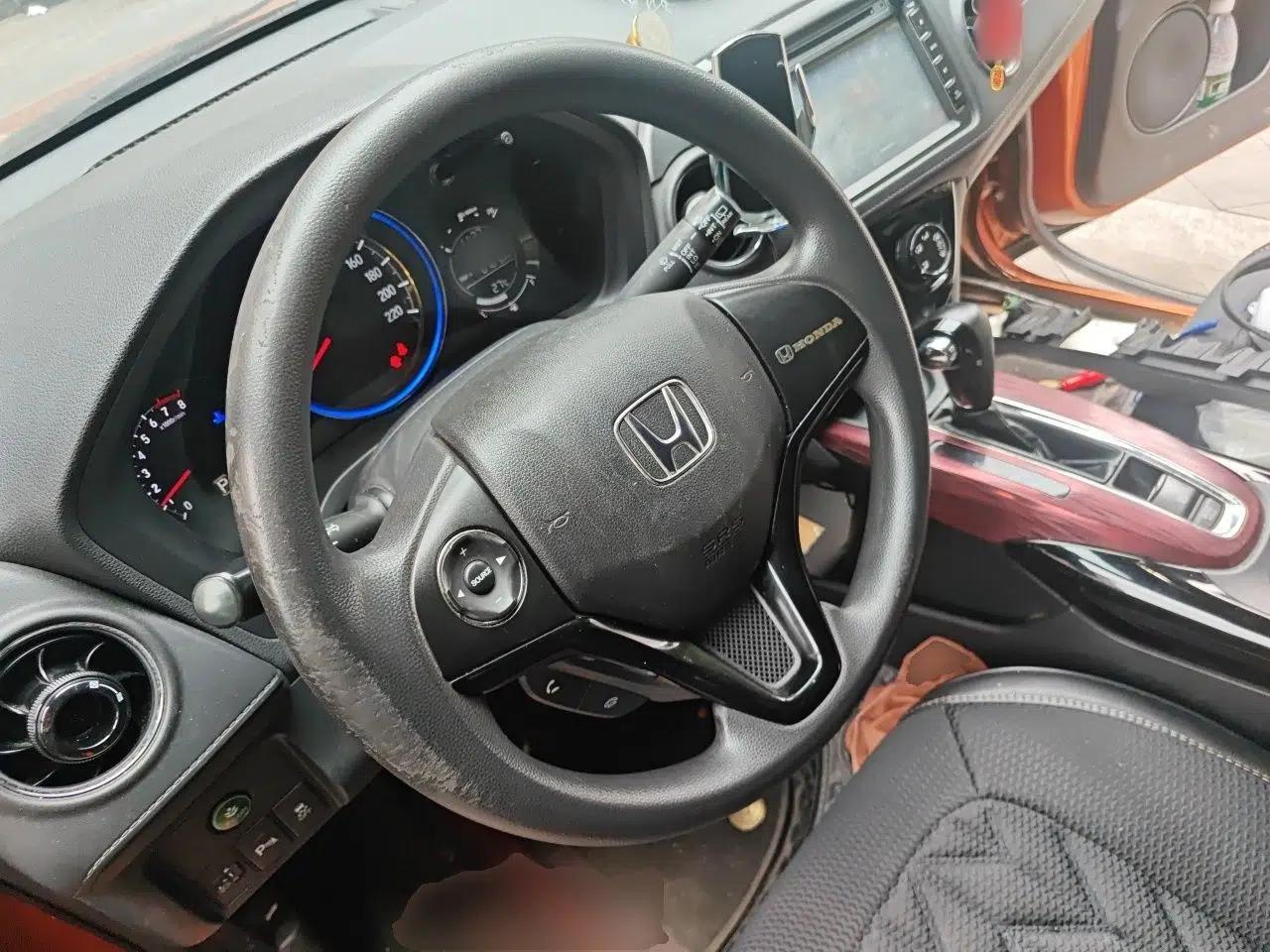 Honda XR-V 2015 1.8L EXi CVT Comfort Version — миниатюра 11