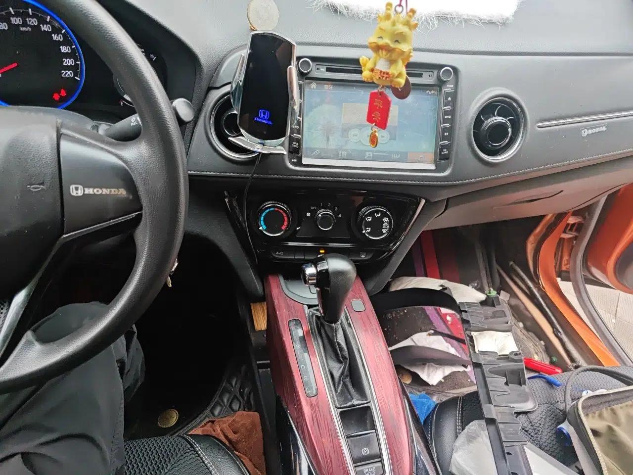 Honda XR-V 2015 1.8L EXi CVT Comfort Version — миниатюра 14