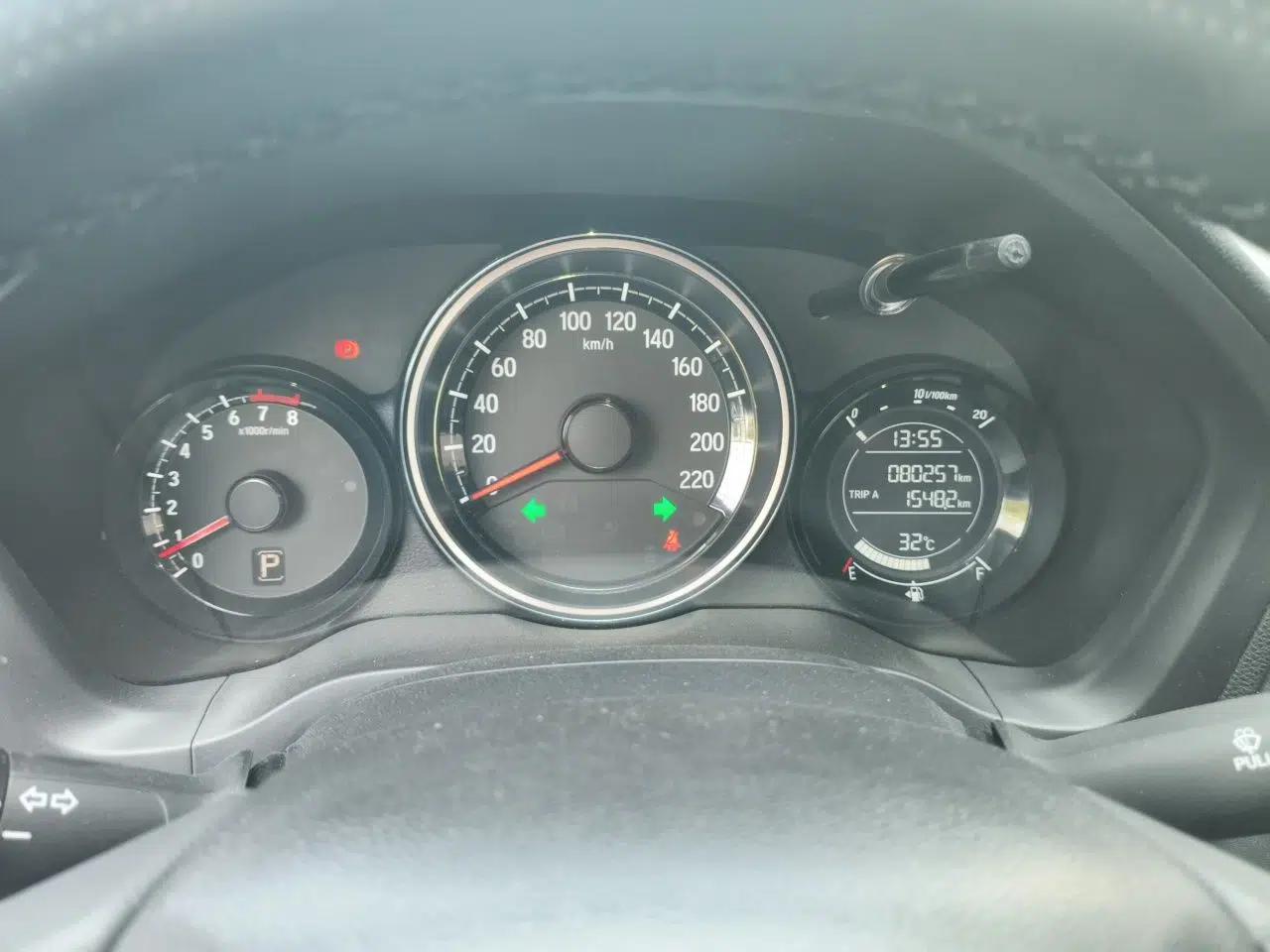 Honda XR-V 2015 1.8L EXi CVT Comfort Version — миниатюра 12