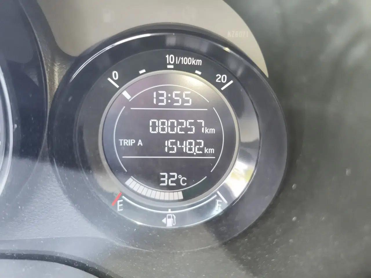 Honda XR-V 2015 1.8L EXi CVT Comfort Version — миниатюра 13