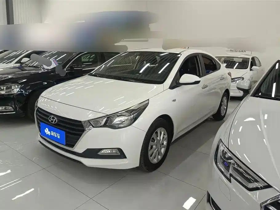2016 Hyundai Verna 1.4L Automatic Sport — миниатюра 1
